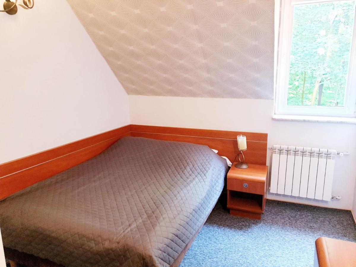 Willa Park Ostrowiec Swietokrzyski Luaran gambar