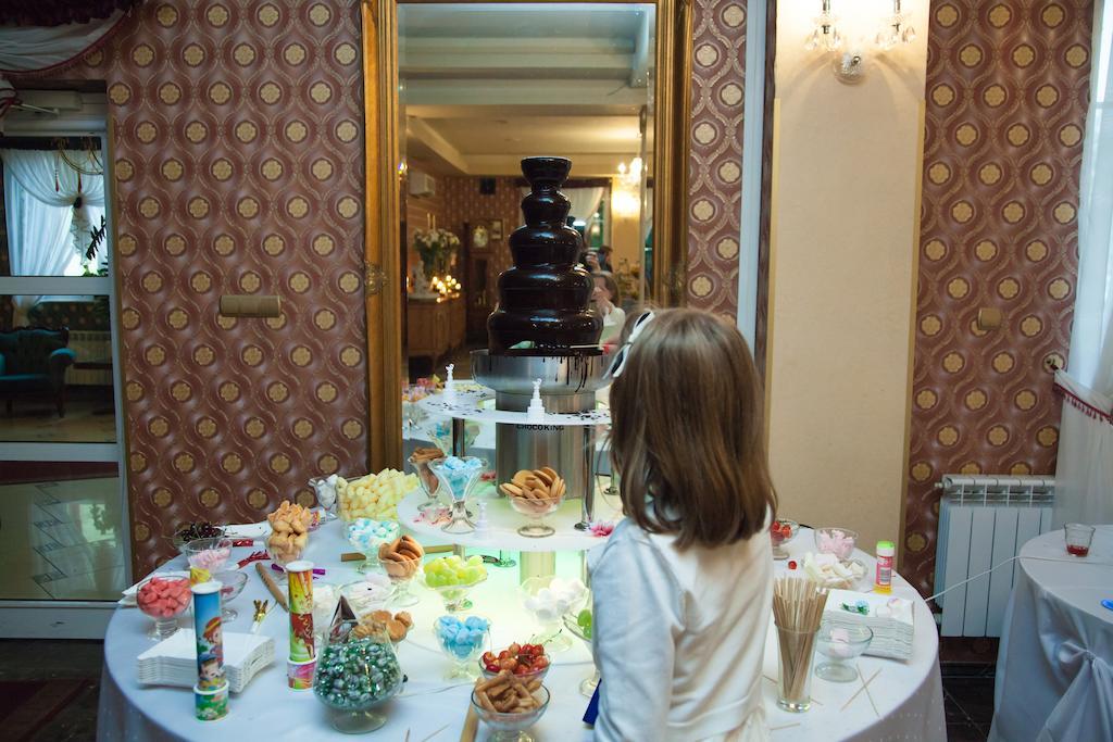 Willa Park Ostrowiec Swietokrzyski Luaran gambar