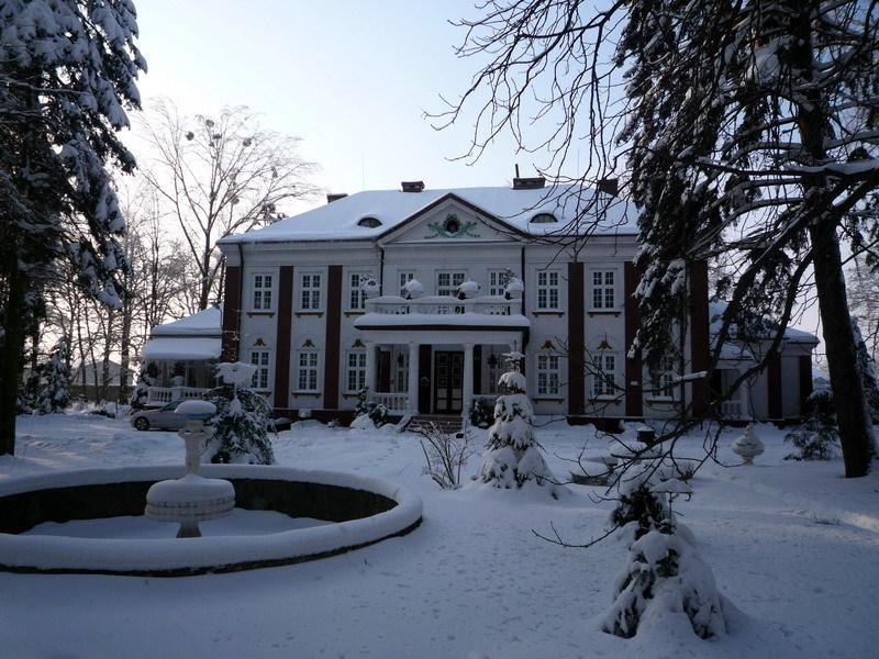 Willa Park Ostrowiec Swietokrzyski Luaran gambar