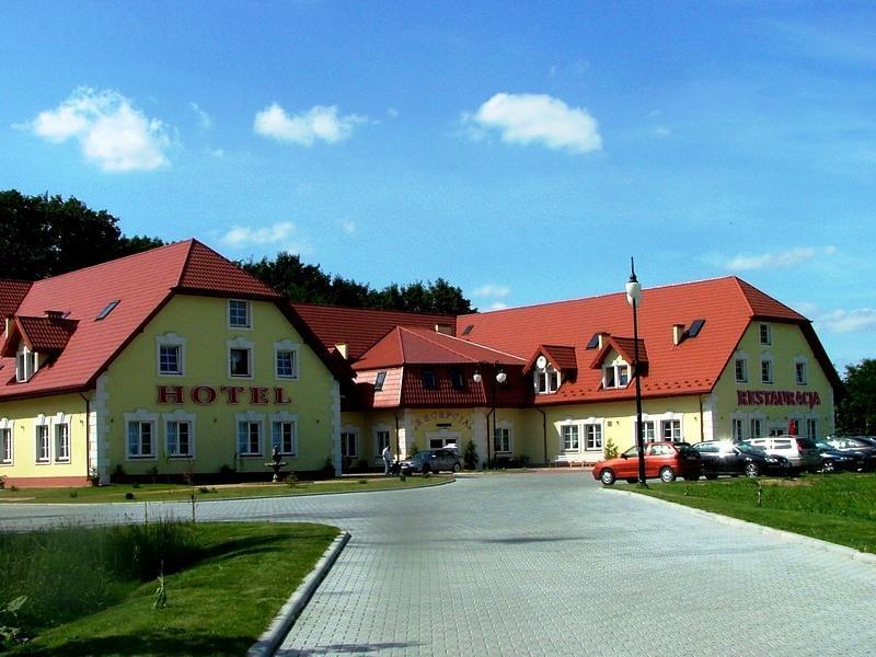 Willa Park Ostrowiec Swietokrzyski Luaran gambar